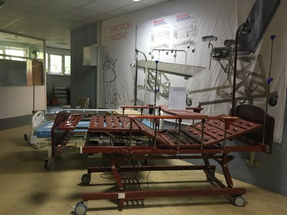 Срочная доставка медицинской мебели в Сочи